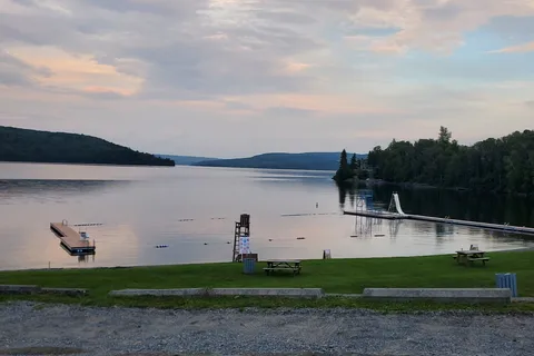 Camping Municipal Notre Dame Du Lac