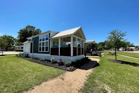 Oak Forest RV Park