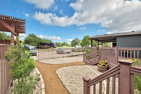 Oak Forest RV Park