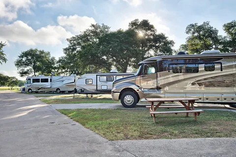 Oak Forest RV Park