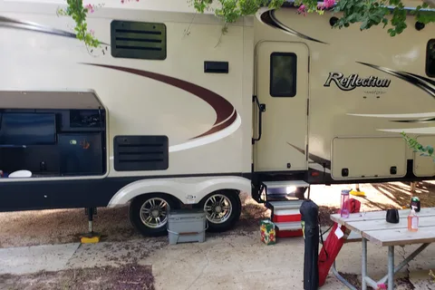 River Shade RV Park