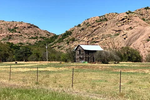 Scissortail - Quartz Mountain Nature Park