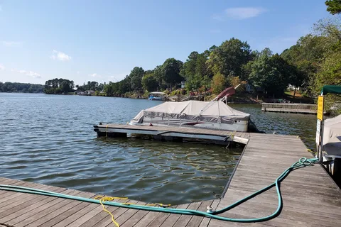 High Rock Lake Marina and Campground