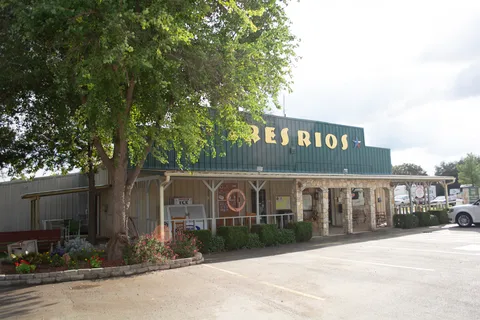 Tres Rios RV River Resort and Campground