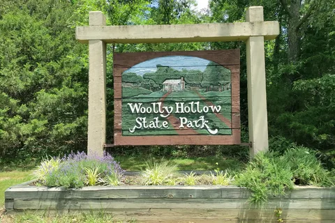Woolly Hollow State Park