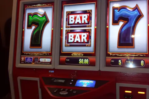 Wild Rose Casino and Resort