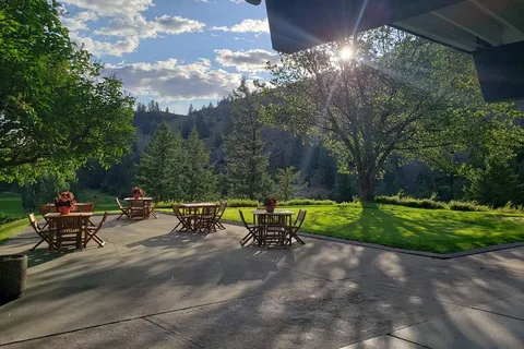 Twin Lakes Golf Course and RV Park
