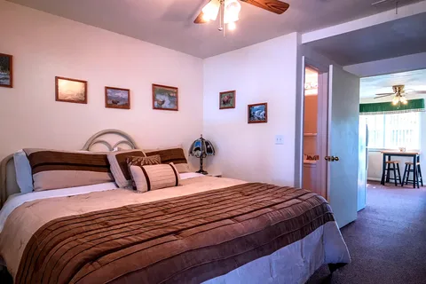 Pioneer Motel and RV Park