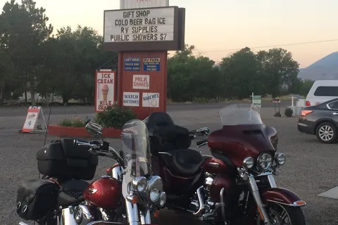 Pioneer Motel and RV Park