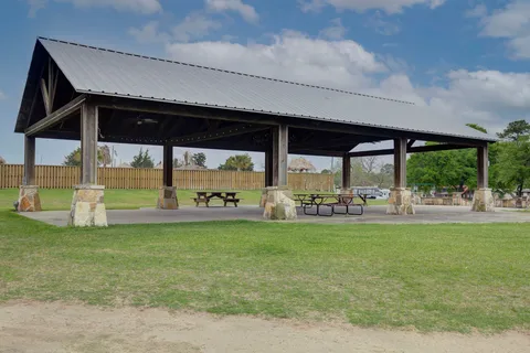 Water's Edge RV Resort