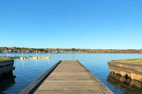 Water's Edge RV Resort