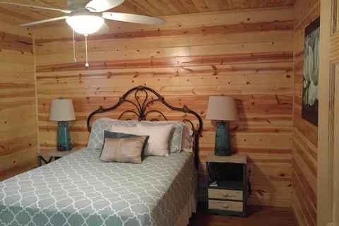 Water's Edge RV Resort