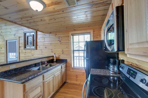 Water's Edge RV Resort