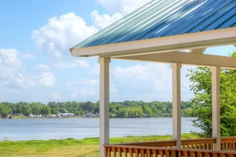 Water's Edge RV Resort