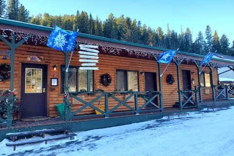 Whitetail Creek Resort