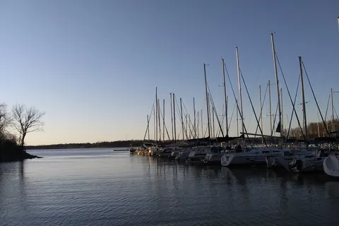 Redbud Marina and RV Park