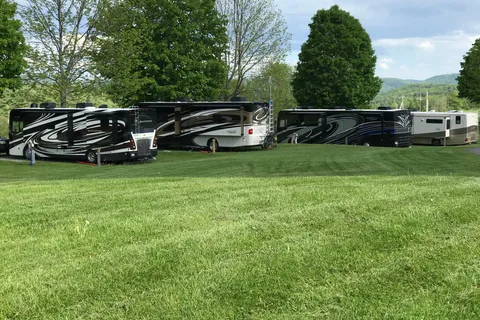 Lake Champagne RV