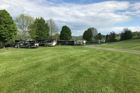 Lake Champagne RV