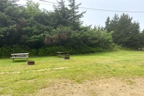 Tidelands Resort