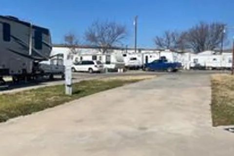 Valley Rose RV Park and Storage