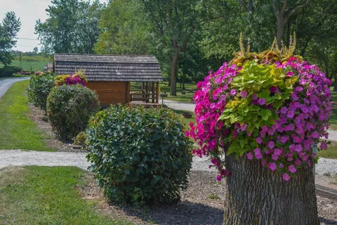 Chicago Northwest KOA Holiday