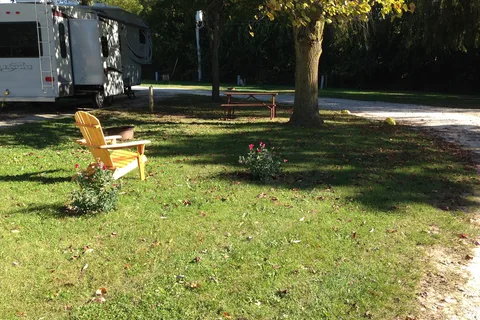 Chicago Northwest KOA Holiday
