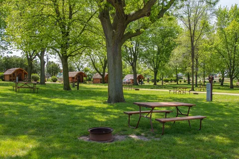 Chicago Northwest KOA Holiday
