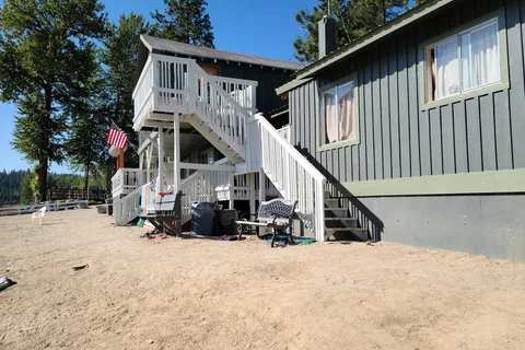 Shore Acres Resort