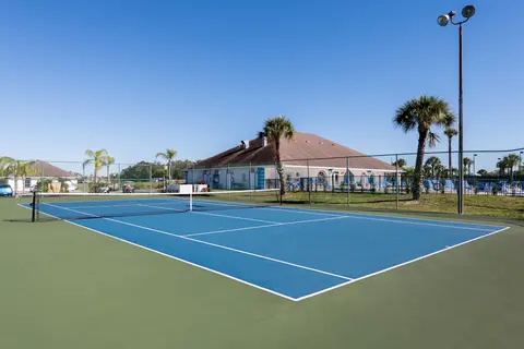 Cross Creek Country Club and RV Resort