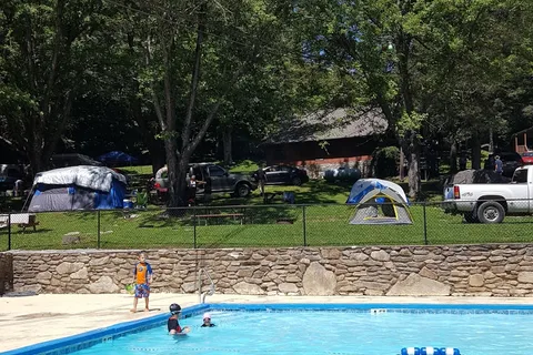Creekside Mountain Camping