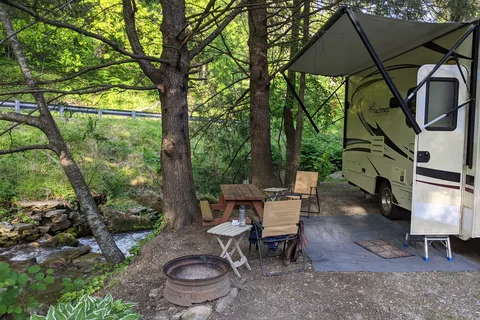 Creekside Mountain Camping