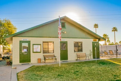 Garden Oasis RV Resort