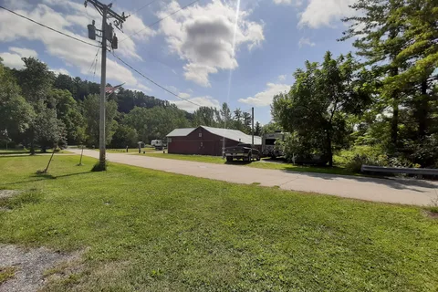 Pine Bluff Campsites