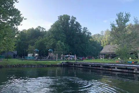 Moccasin Creek State Park
