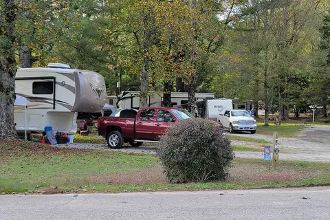 Moccasin Creek State Park