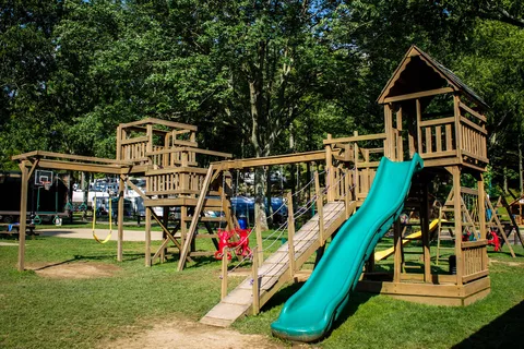 Woods Tall Timber Lake Resort