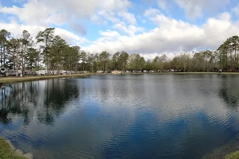 Twin Lakes RV and Camping Resort