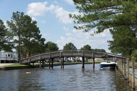 Twin Lakes RV and Camping Resort
