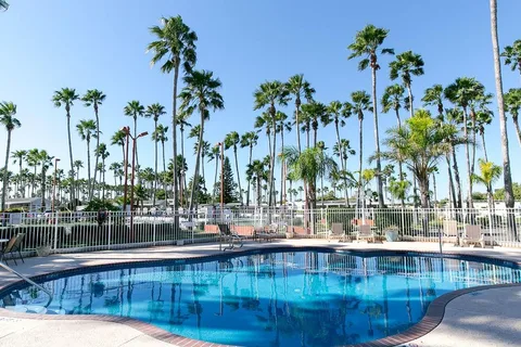 Victoria Palms RV Resort