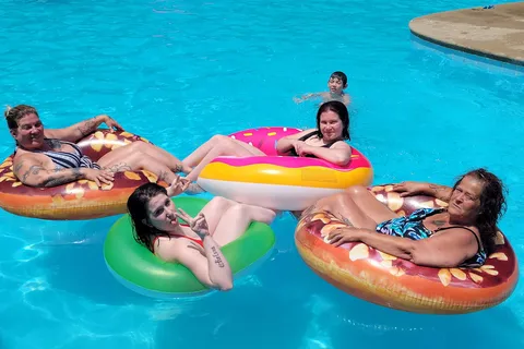 Lake Holiday Camp-Resort