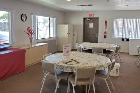 Palm Springs Oasis RV Resort