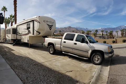 Palm Springs Oasis RV Resort