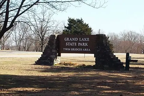 Twin Bridges State Park