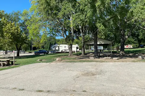 Twin Bridges State Park