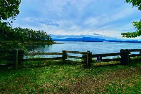 Descanso Bay Regional Park