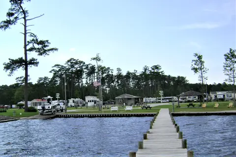 River's Edge Family Campground