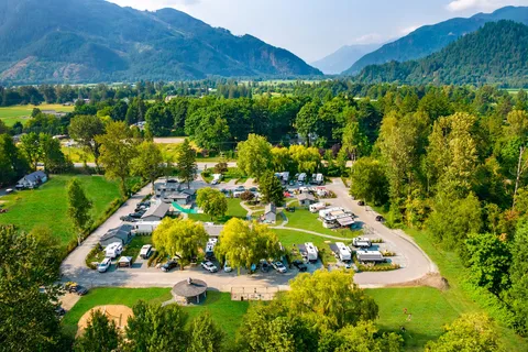 Pathfinder Motel and RV Park