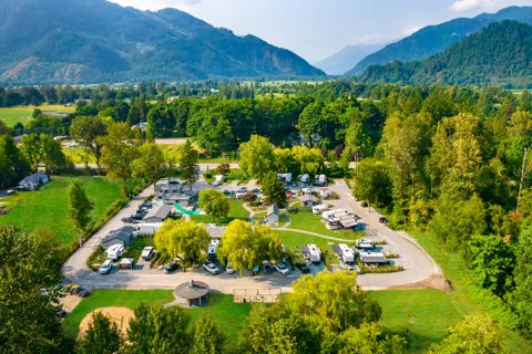 Pathfinder Motel and RV Park