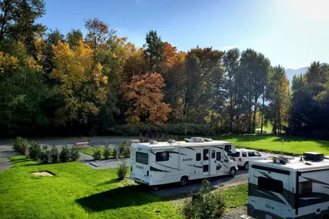 Pathfinder Motel and RV Park