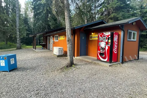 Yellowhead RV Park and Campground